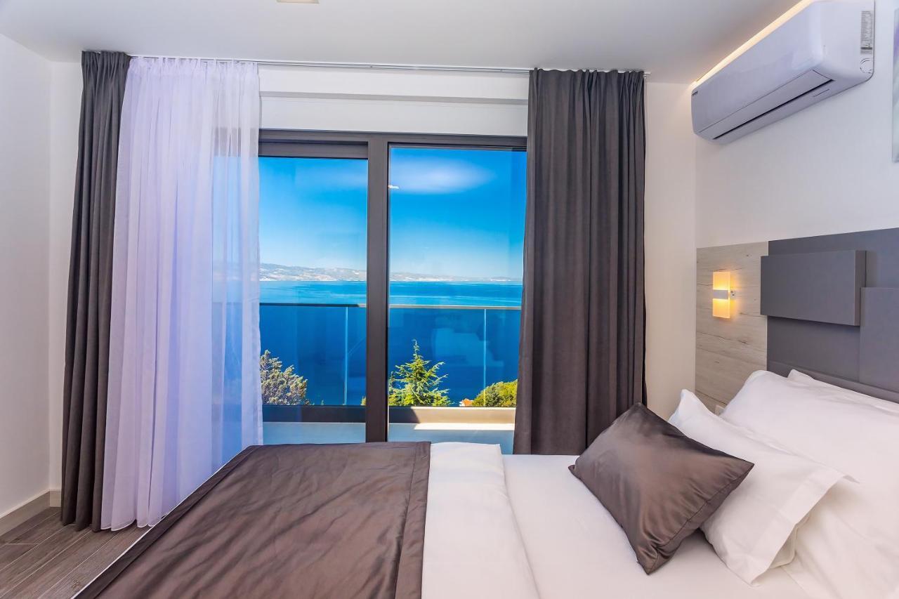 Villa Belvedere With Heated Pool, Billiards, Media Room, Sea Views,10 Pax Omiš Exterior foto