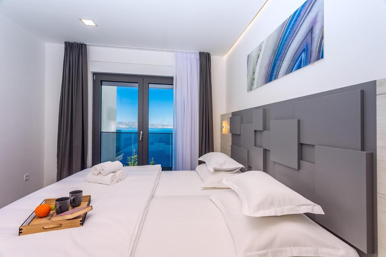 Villa Belvedere With Heated Pool, Billiards, Media Room, Sea Views,10 Pax Omiš Exterior foto