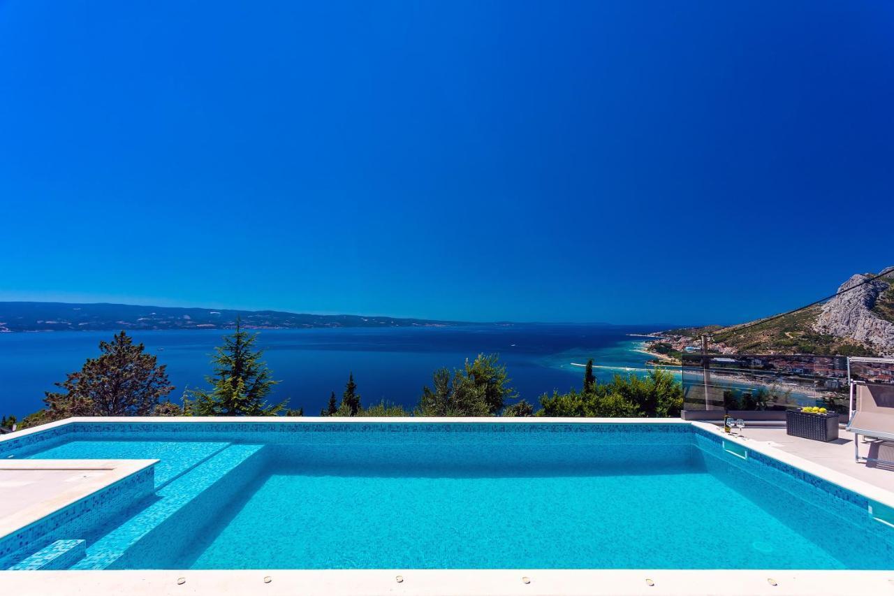 Villa Belvedere With Heated Pool, Billiards, Media Room, Sea Views,10 Pax Omiš Exterior foto