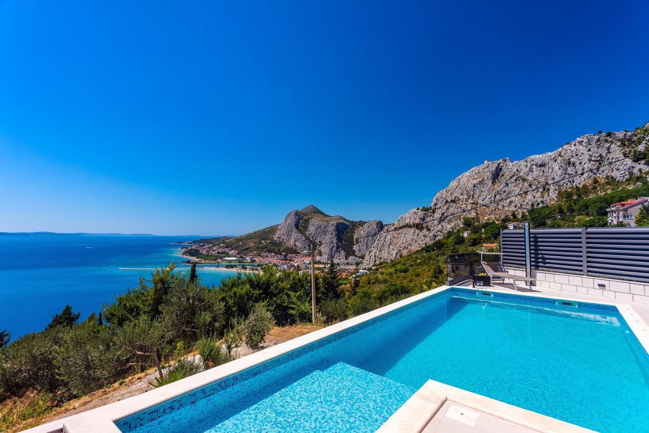 Villa Belvedere With Heated Pool, Billiards, Media Room, Sea Views,10 Pax Omiš Exterior foto